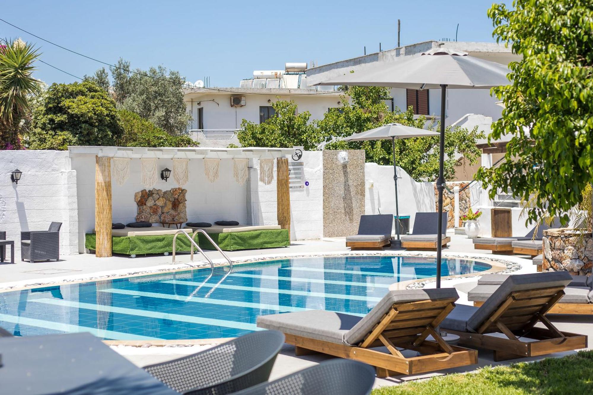 Toula'S Apartments Faliraki Exterior photo